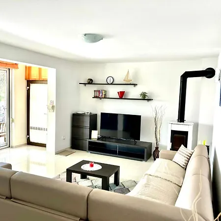 Delux 4 Stars Ariadne - 1 Min From Soline (Krk)