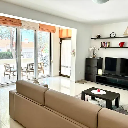 Delux 4 Stars Ariadne - 1 Min From *